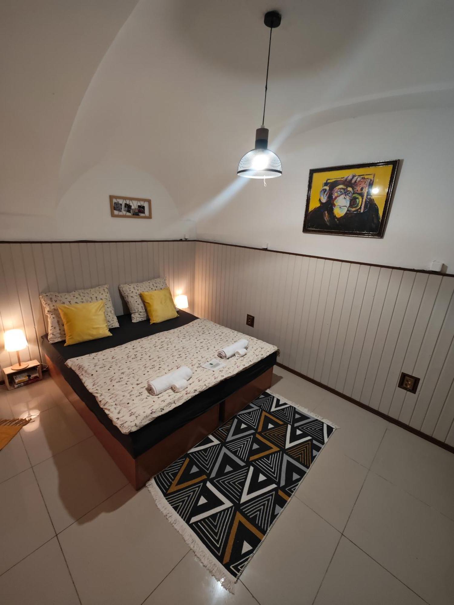 Vintage Room With Garden View Bratislava Extérieur photo