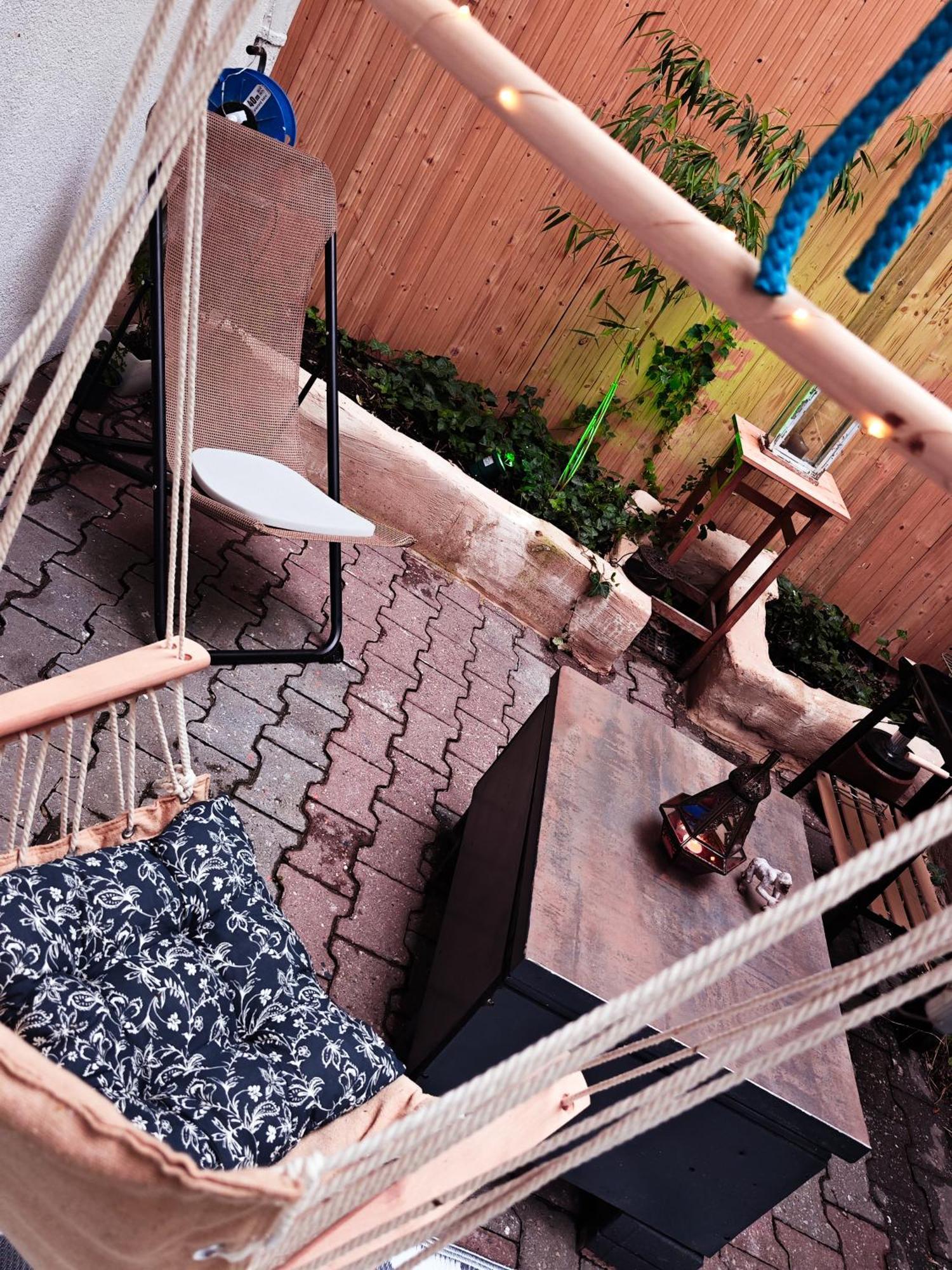 Vintage Room With Garden View Bratislava Extérieur photo