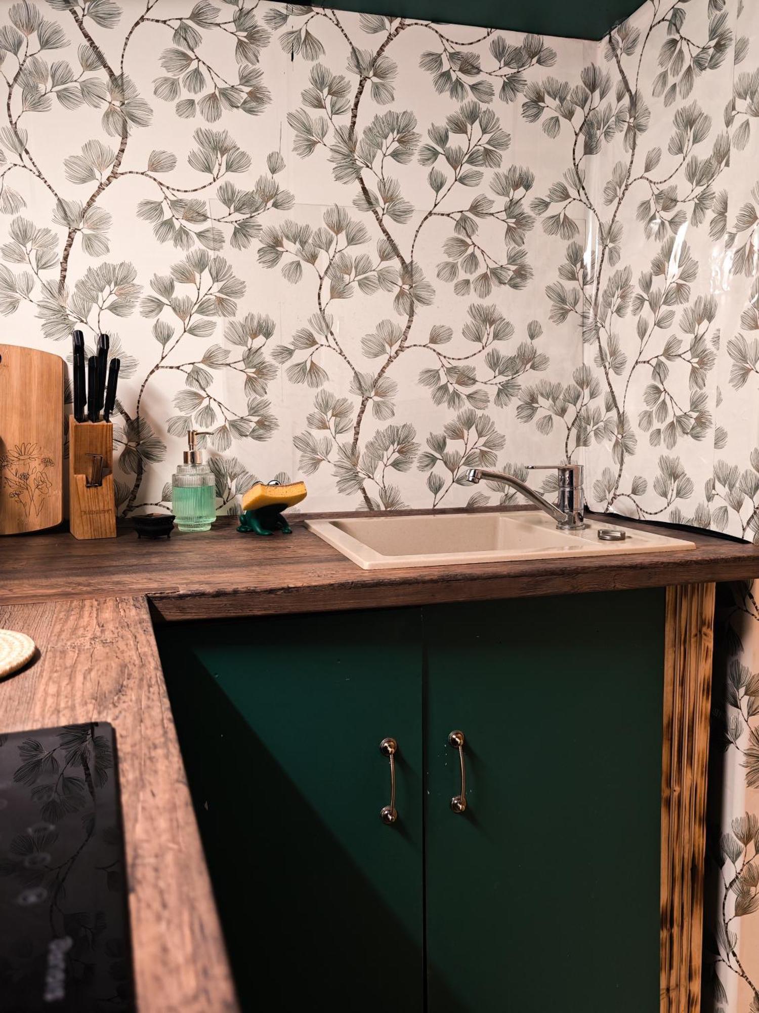 Vintage Room With Garden View Bratislava Extérieur photo